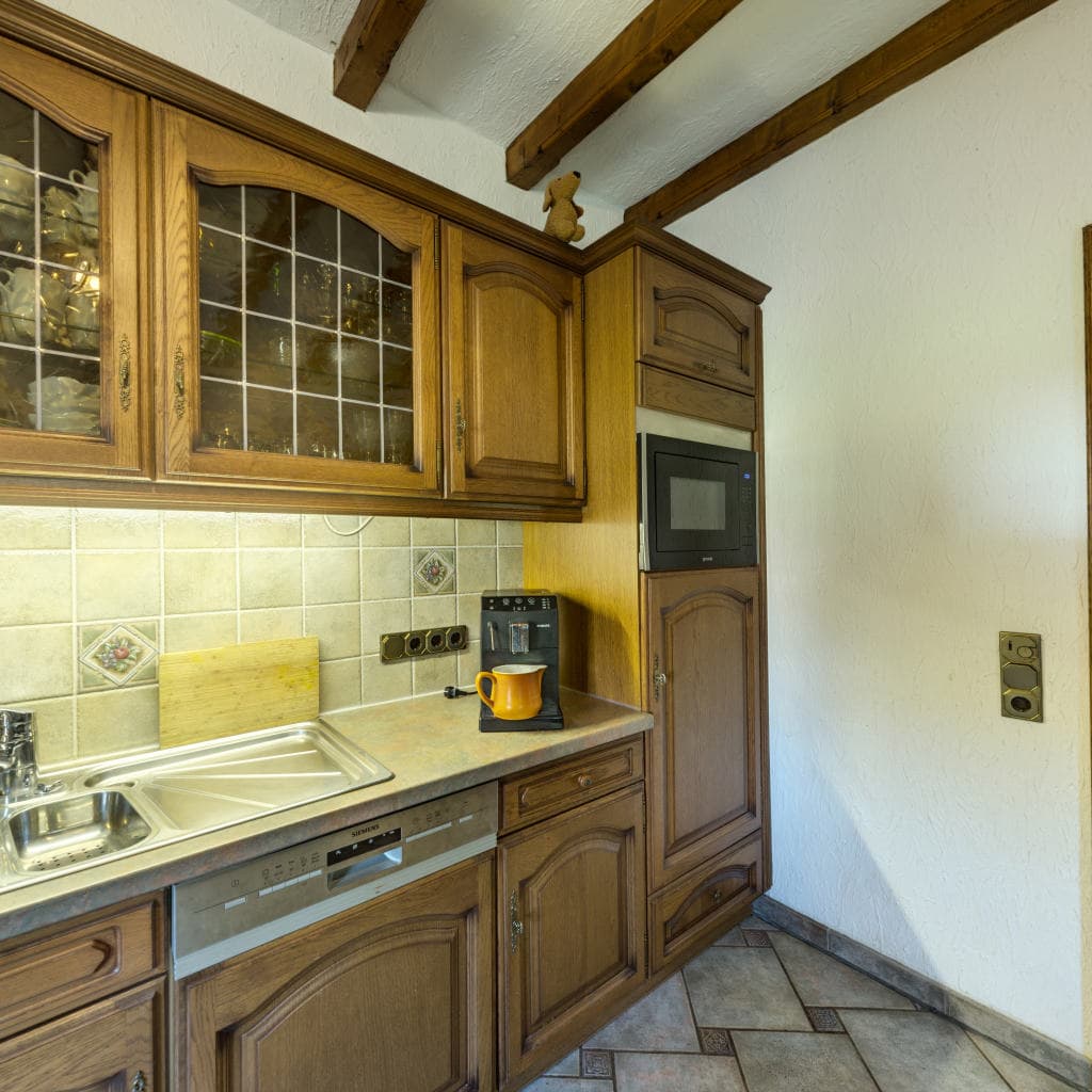 Ferienhaus mit großem Garten im Rhein-Sieg-Kreis – Hund willkommen