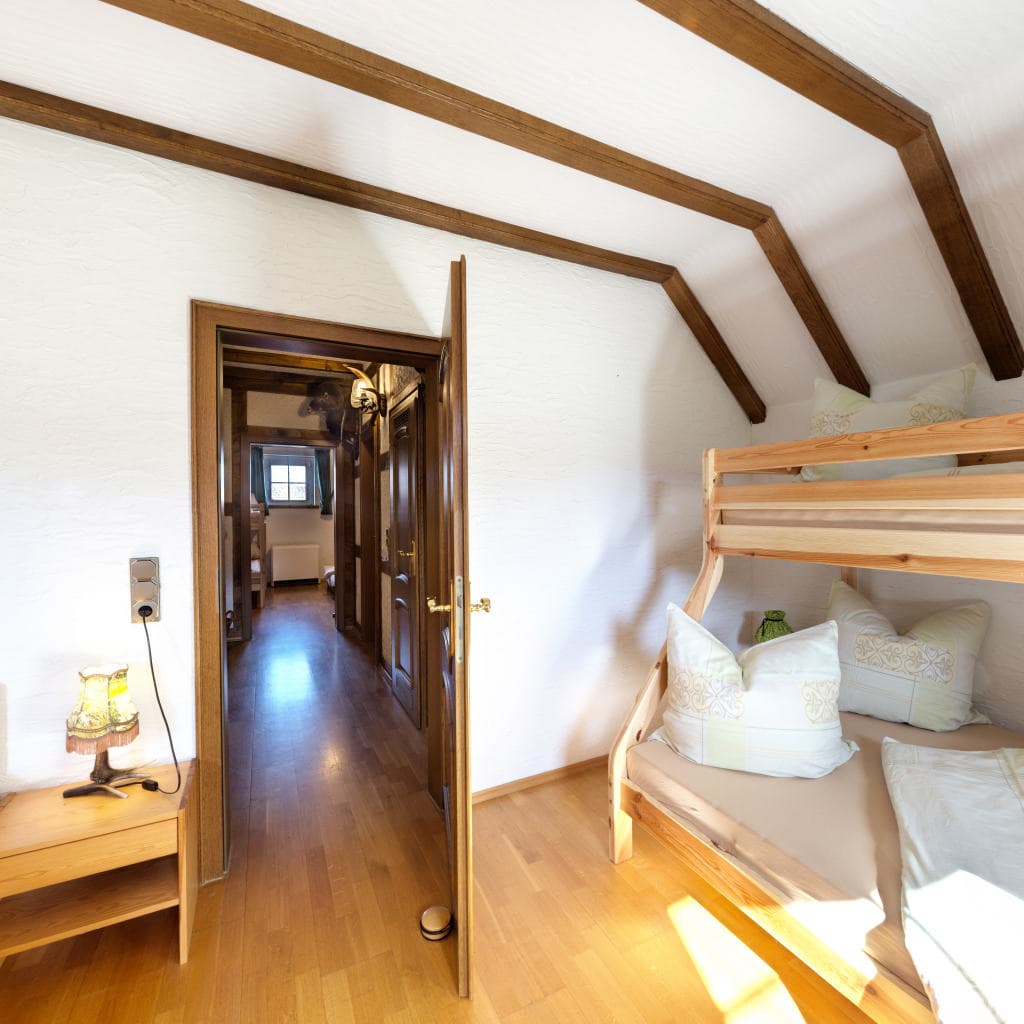 Ferienhaus mit großem Garten im Rhein-Sieg-Kreis – Hund willkommen