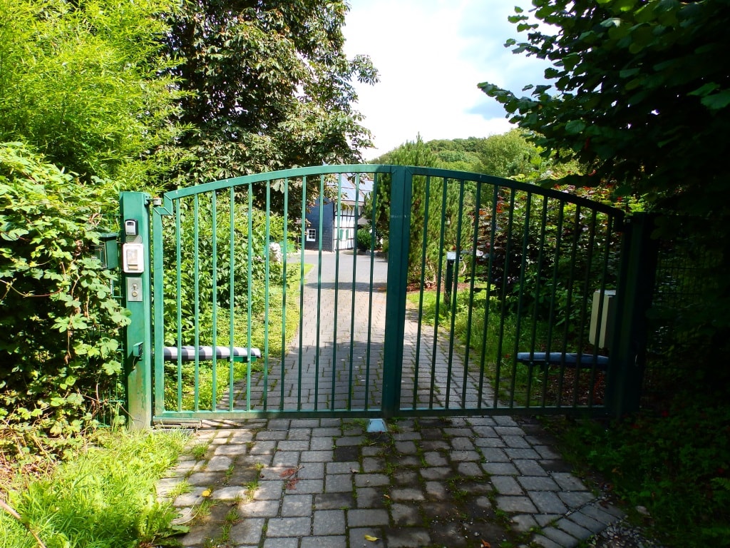 Eingezäuntes Ferienhaus mit Hund in NRW 